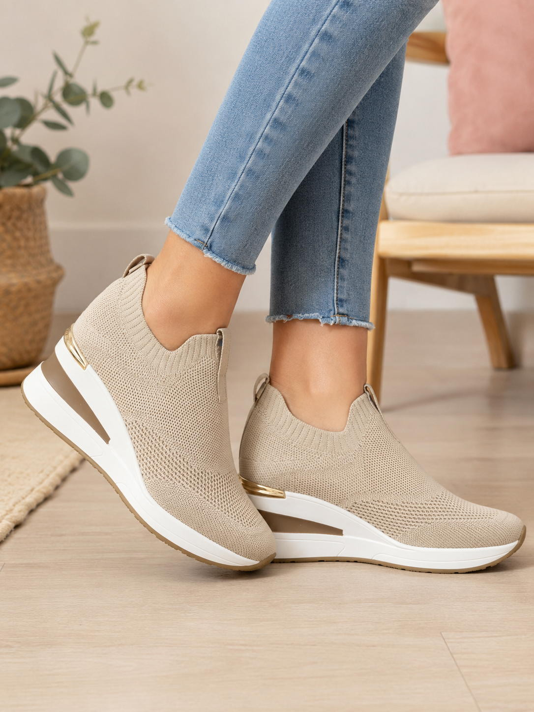 Zapatilla Elara Confort