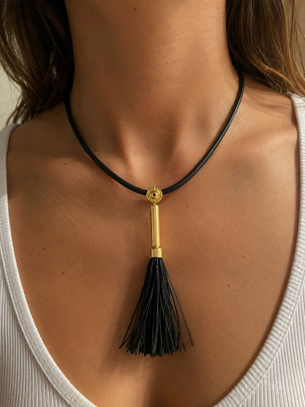Collar Borla Plumas