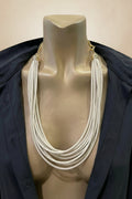 Collar Multi-cordón Moderno